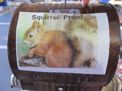 Squirrel-prooffeeder